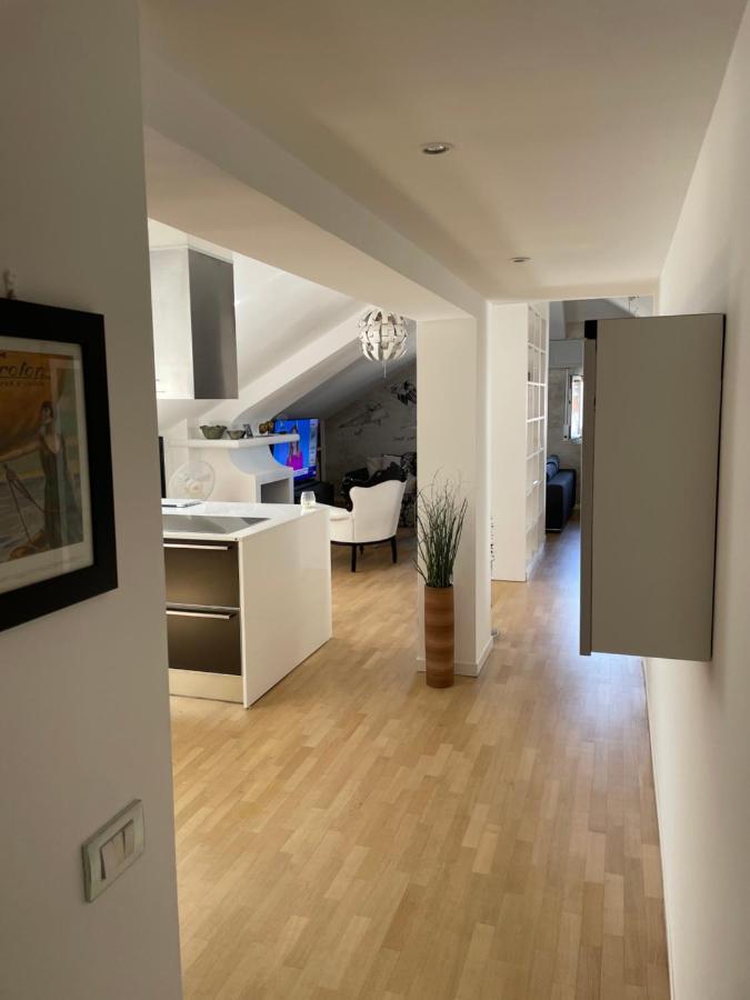 Apartment Mansarda A San Siro